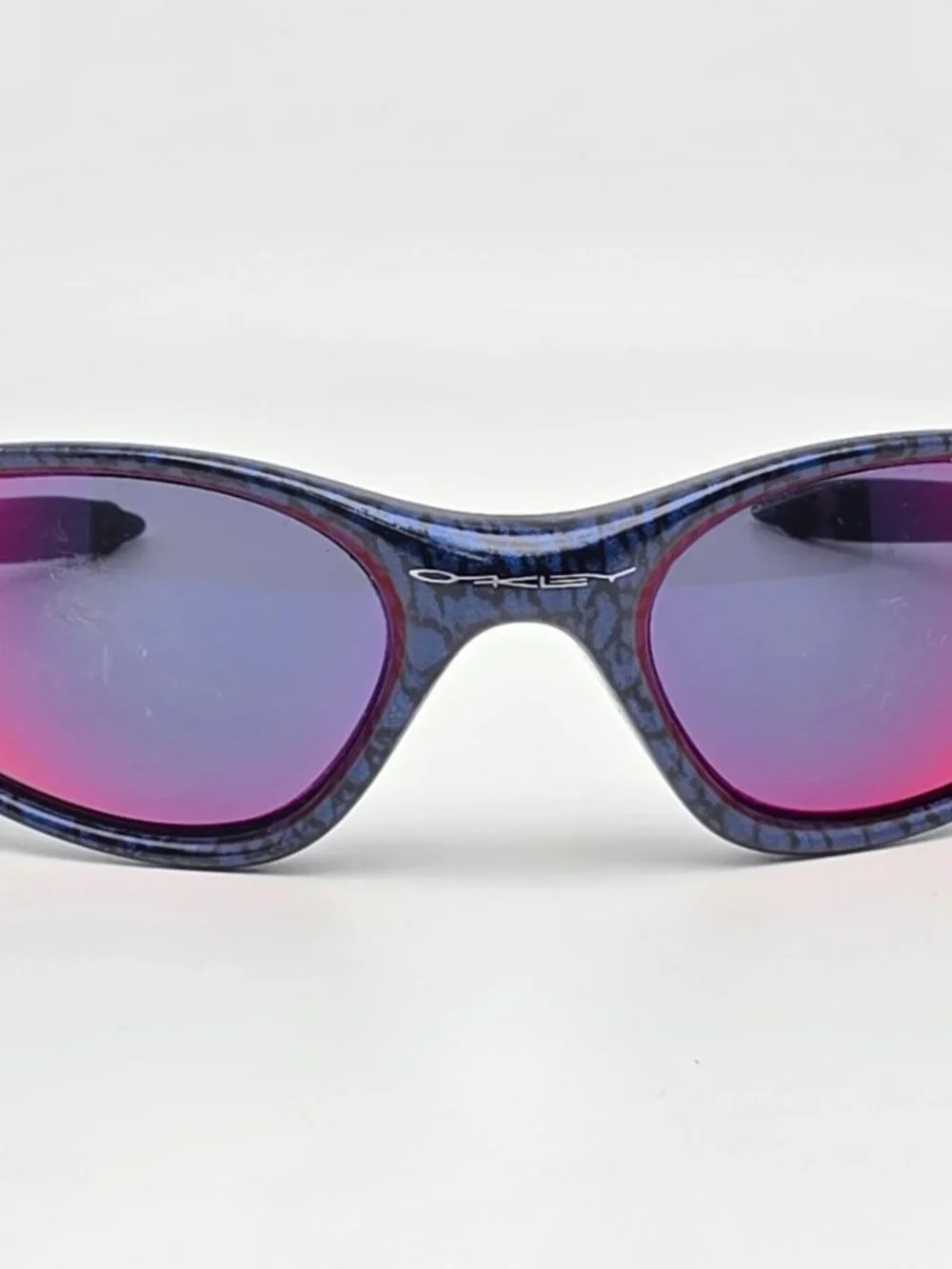 Oakley 04-088 Minute Gen 2 Cobalt Frame +Red Iridium Lens Sunglasses 54-18-133